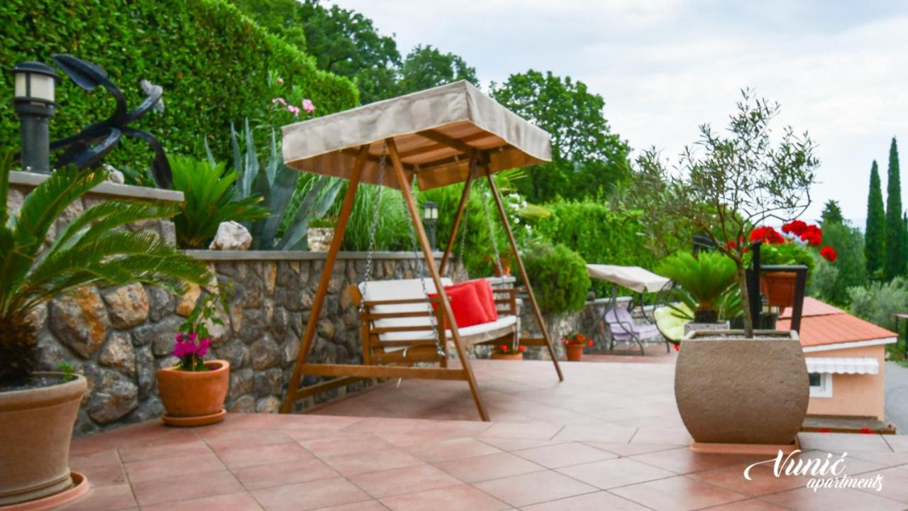 Apartments Vunic Mošćenička Draga Екстериор снимка