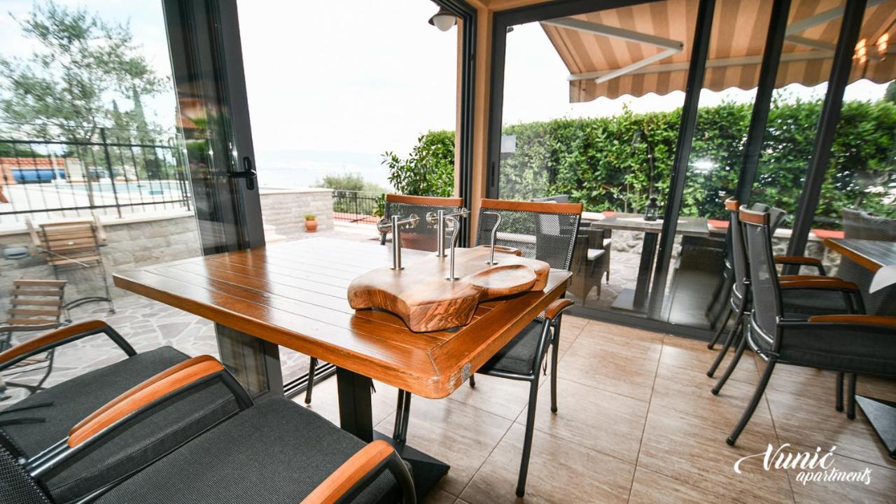 Apartments Vunic Mošćenička Draga Екстериор снимка