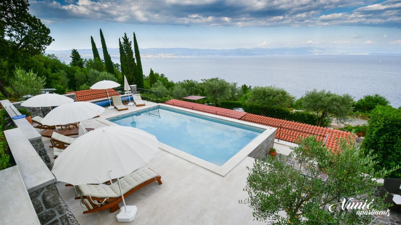 Apartments Vunic Mošćenička Draga Екстериор снимка