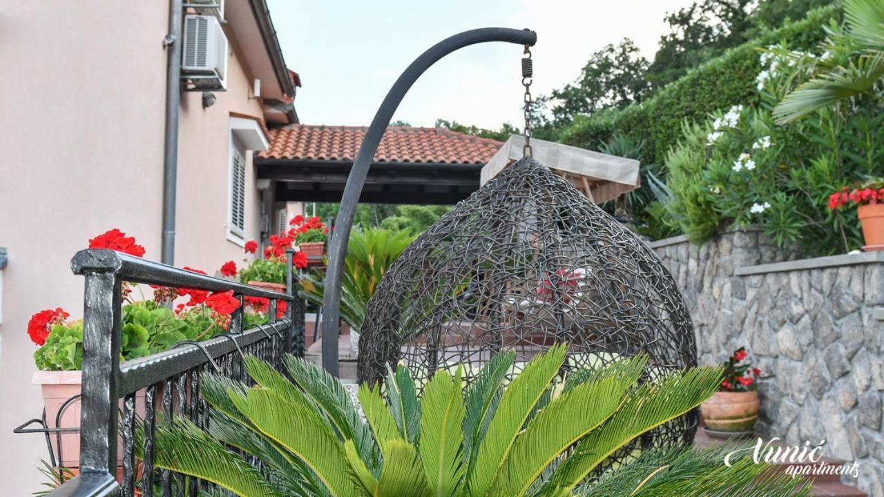 Apartments Vunic Mošćenička Draga Екстериор снимка