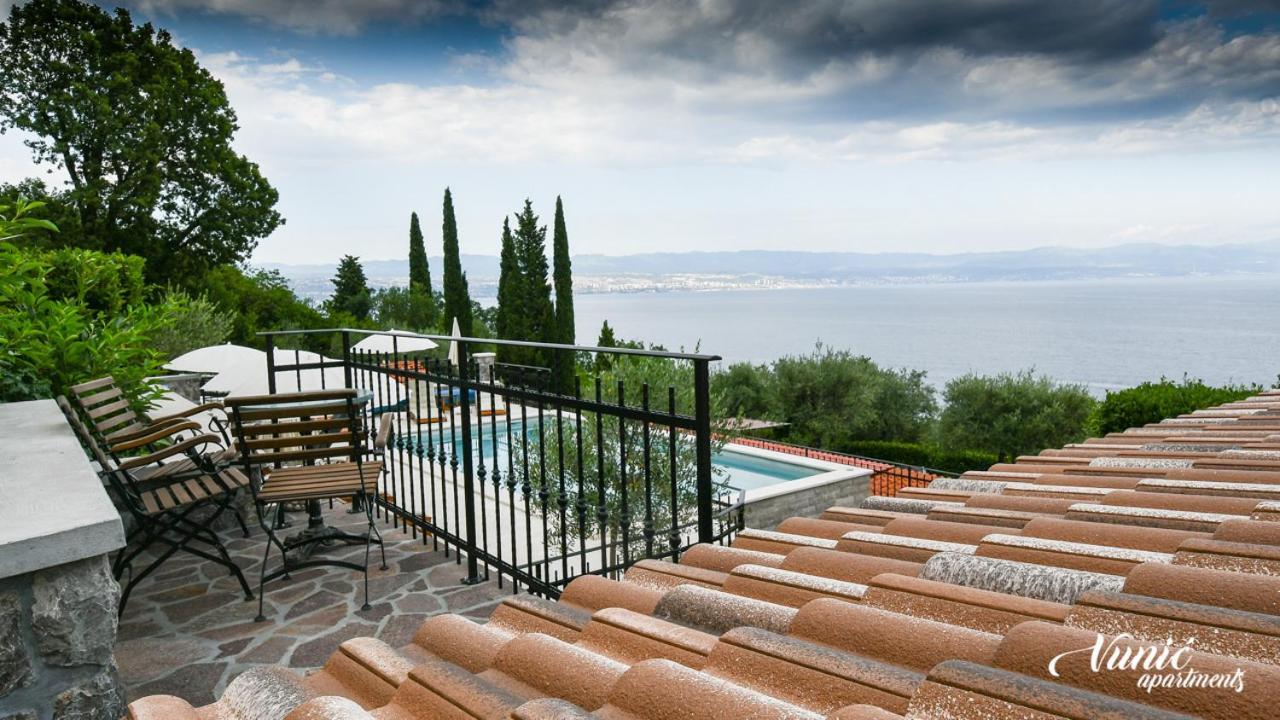 Apartments Vunic Mošćenička Draga Екстериор снимка